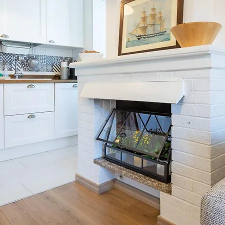 Guesthost - Su Niu Flat With Balcony Apartment *